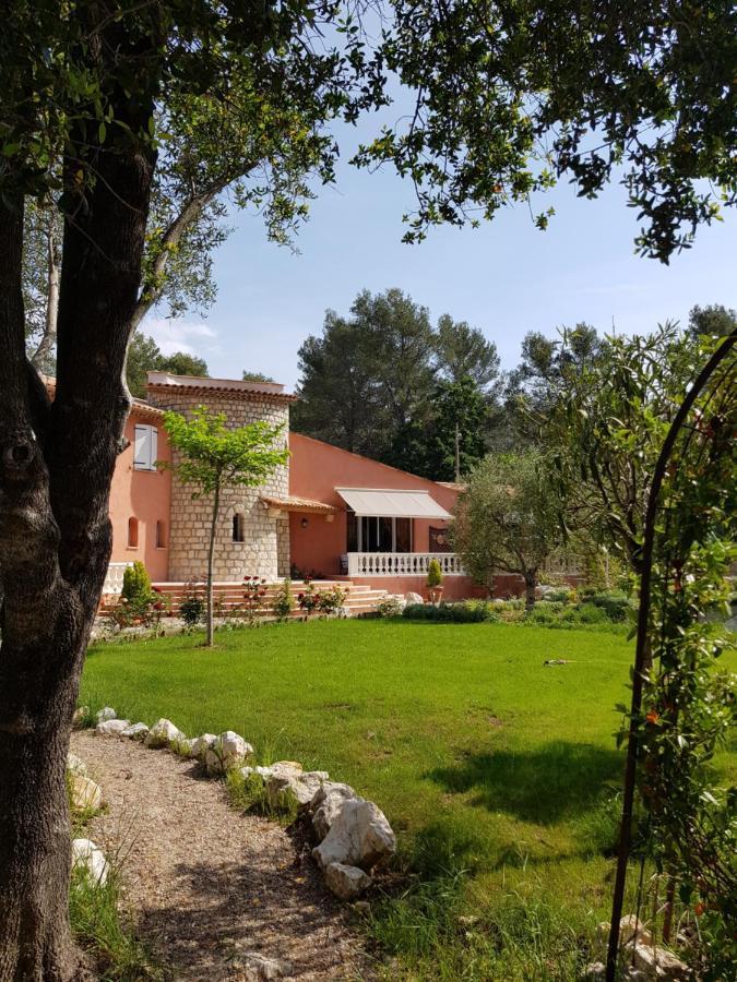 Mas D'Azur Bed & Breakfast Roquefort-les-Pins Luaran gambar